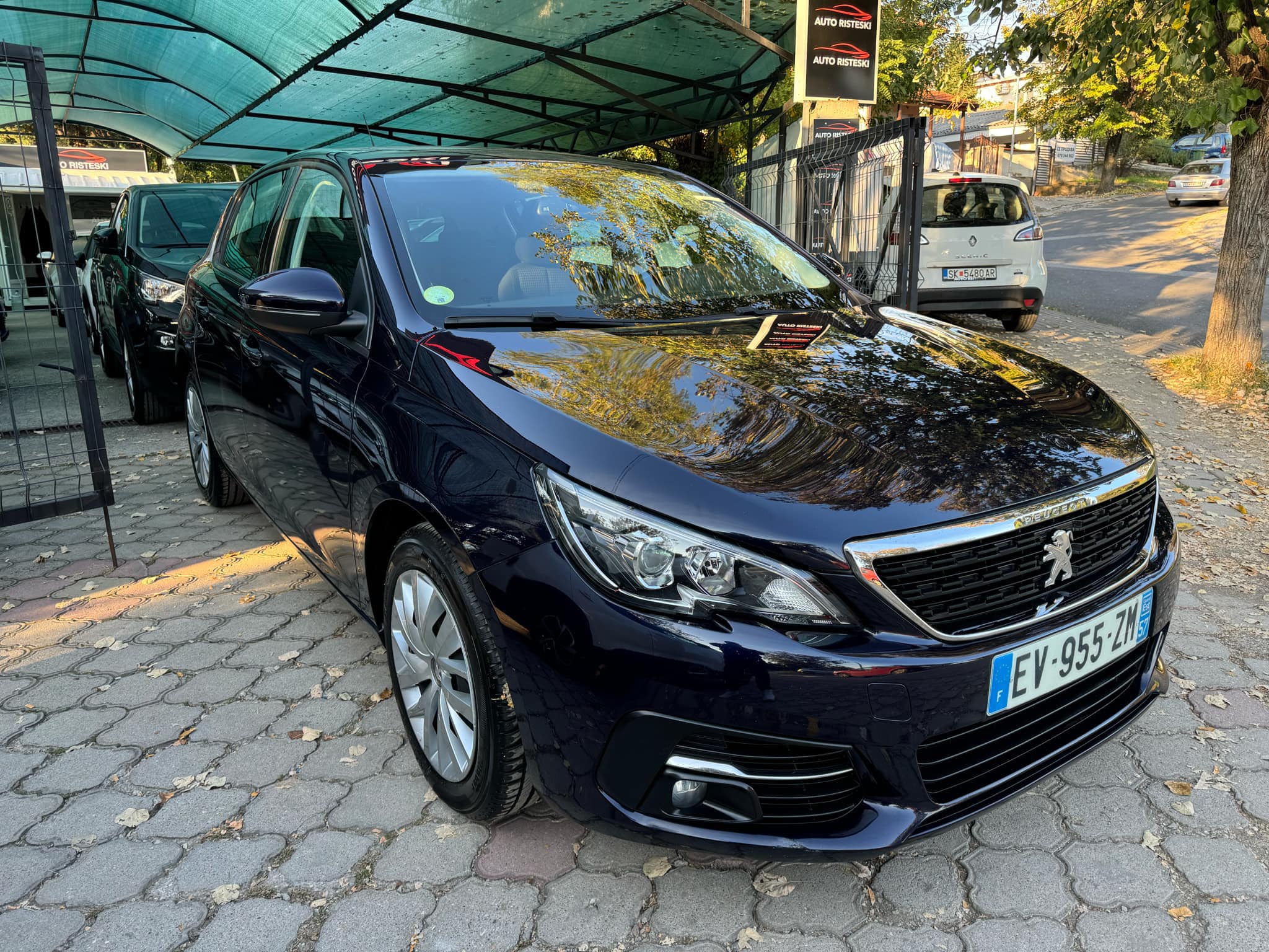 
								PEUGEOT 308 1.6HDI 2018GOD full									